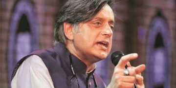 തെറ്റിദ്ധാരണയുടെ ആവശ്യമില്ല, 17 വർഷം പാർട്ടിക്കൊപ്പം പ്രവർത്തിച്ച താൻ പാർട്ടി ലൈനിൽ നിന്ന് അകന്നുപോയിട്ടില്ല, തെരഞ്ഞെടുപ്പ് പ്രചാരണത്തില്‍ സജീവമായി പ്രവര്‍ത്തിക്കും!! മുഖ്യമന്ത്രിയാവാന്‍ അര്‍ഹതയുള്ള പലരും പാര്‍ട്ടിയിലുണ്ട്, തെരഞ്ഞെടുപ്പിന് ശേഷം കൂടിയാലോചിച്ച് തീരുമാനിക്കും- ശശി തരൂർ