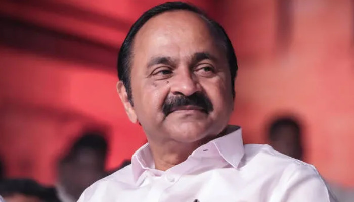 എല്ഡിഎഫിന് ഇപ്പോള് ശ്രീധരനെ പിടിക്കുന്നില്ല… അതിവേഗ റെയില് പദ്ധതിക്ക് കോണ്ഗ്രസ് എതിരല്ല, കേരളത്തിന് താങ്ങാന് പറ്റുന്ന പദ്ധതികള് വരട്ടെ, പദ്ധതിക്ക് ഒരു കുഴപ്പവുമില്ലെങ്കില് സര്ക്കാര് എന്തിന് പിന്നോട്ട് പോയി- വി ഡി സതീശന്