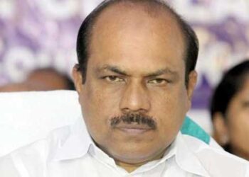 മുൻമന്ത്രി വി കെ ഇബ്രാഹിംകുഞ്ഞ് അന്തരിച്ചു, അന്ത്യം ശ്വാസകോശ അർബുദത്തെ തുടർന്ന്!! വിട പറഞ്ഞത് മട്ടാഞ്ചേരി മണ്ഡലത്തിൻറെ അവസാനത്തേയും കളമശ്ശേരി മണ്ഡലത്തിൻറെ ആദ്യത്തേയും എംഎൽഎ