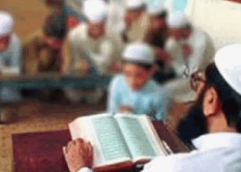 ‘മദ്രസകൾ തീവ്രവാദികളുടെ പ്രജനന കേന്ദ്രങ്ങൾ; അവ അടച്ചു പൂട്ടണം’- വിവാദ പരാമർശവുമായി മഹാരാഷ്ട്ര മന്ത്രി നിതേഷ് റാണെ