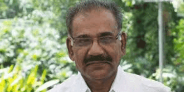 ‘ആനക്കൊമ്പ് കത്തിച്ച് ചാരം വിപണനം ചെയ്യാനാവുമോയെന്ന സാധ്യത പരിശോധിച്ചുവരികയാണ്; ചർച്ച ചെയ്ത് തീരുമാനിക്കും; വനം വകുപ്പിന്റെ കൈവശം 260 കോടി രൂപയുടെ ആനക്കൊമ്പുകളുണ്ട്’: മന്ത്രി എ.കെ. ശശീന്ദ്രൻ