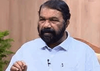 ‘പിണറായി വിജയൻ ഫസ്റ്റ് ക്ലാസ് മത്സ്യം മാത്രമേ കഴിക്കുകയുള്ളൂ, ഒരിക്കൽ മീൻ ഇഷ്ടപ്പെടാത്ത കാരണത്താൽ ഭക്ഷണം കഴിക്കാതെ എഴുന്നേറ്റു പോയിട്ടുണ്ടെ‘ന്ന സി ദിവാകരന്റെ പരാമർശത്തിന് മറുപടിയേകി വി. ശിവൻകുട്ടി