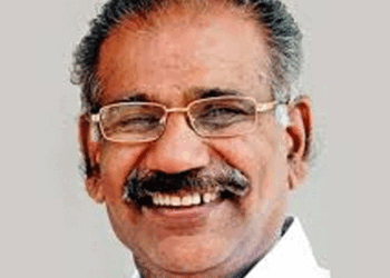 എലത്തൂരിൽ സ്ഥാനാർഥി മാറുമെന്ന  മുക്കം ബഷീറിന്റെ പ്രസ്താവന സംഘടനാ ബോധത്തിന്റെ പ്രശ്നമെന്ന്  എ.കെ.ശശീന്ദ്രൻ; ‘‘പാർട്ടി ആവശ്യപ്പെട്ടാൽ വീണ്ടും  മത്സരിക്കും‘‘