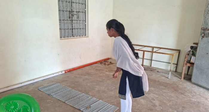 പട്ടികജാതി വിഭാഗത്തിൽപ്പെട്ട നീ എന്തിന് ഈ ജോലിക്ക് അപേക്ഷിച്ചു ?? നീ പാകം ചെയ്യുന്ന ഭക്ഷണം കുട്ടികള്‍ കഴിച്ചാല്‍ ദൈവകോപമുണ്ടാകും, പട്ടിക ജാതിക്കാരിയായ അങ്കണവാടി ജീവനക്കാരിയെ ഭീഷണിപ്പെടുത്തി ഉയര്‍ന്ന സമുദായക്കാര്‍, മാസങ്ങളായി കുട്ടികളെ അയച്ചില്ല, സര്‍ക്കാര്‍ ജോലി ലഭിച്ചതിലുള്ള അസൂയയെന്ന് കുടുംബം