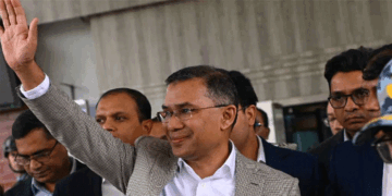 ഒന്നരപതിറ്റാണ്ടിന്റെ ചരിത്രം തിരുത്തി ബം​ഗ്ലാദേശിൽ ബിഎൻപി അധികാരത്തിലേക്ക്; ജമാഅത്തെ ഇസ്ലാമിയ്ക്ക് തിരിച്ചടി; ഖാലിദ സിയയുടെ മകൻ താരിഖ് റഹ്മാൻ പ്രധാന മന്ത്രിയായേക്കും