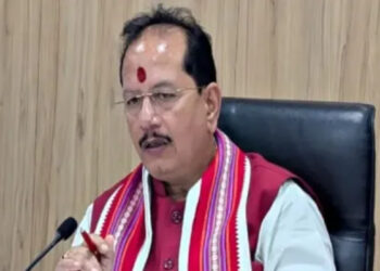 കുട്ടികളില്‍ അക്രമവാസനയുണ്ടാകുന്നു,  സ്കൂൾ, കോളജ്  പരിസരങ്ങളില്‍ മത്സ്യവും മാംസവും നിരോധിക്കാനൊരുങ്ങി ബിഹാര്‍, വഴിയാത്രക്കാർ കാണുന്ന രീതിയിൽ മാംസം വിറ്റാല്‍ കടുത്ത ശിക്ഷ, വിചിത്ര ഉത്തരവുമായി ഉപ മുഖ്യമന്ത്രി വിജയ് സിൻഹ