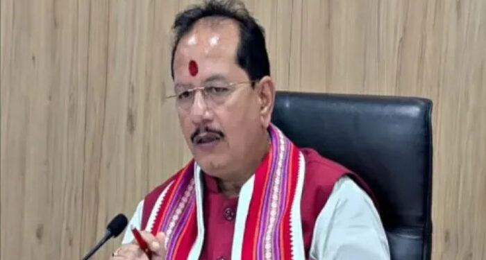 കുട്ടികളില്‍ അക്രമവാസനയുണ്ടാകുന്നു,  സ്കൂൾ, കോളജ്  പരിസരങ്ങളില്‍ മത്സ്യവും മാംസവും നിരോധിക്കാനൊരുങ്ങി ബിഹാര്‍, വഴിയാത്രക്കാർ കാണുന്ന രീതിയിൽ മാംസം വിറ്റാല്‍ കടുത്ത ശിക്ഷ, വിചിത്ര ഉത്തരവുമായി ഉപ മുഖ്യമന്ത്രി വിജയ് സിൻഹ