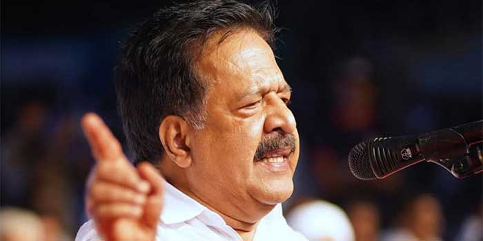 സിപിഎമ്മിന്റെ അടിവേര് ഇളക്കാൻ കാരണമായ ശബരിമല സ്വർണക്കൊള്ളയോടെ ചെന്നിത്തലയ്ക്ക് നേരെ വളഞ്ഞിട്ട് ആക്രമണം, ചെന്നിത്തലയ്ക്ക് നേരെ സിപിഎം ഉതിർക്കുന്ന ഉണ്ടായില്ലാ വെടിയുടെ യഥാർഥ ലക്ഷ്യമെന്ത്?