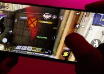 “അമ്മേ, അച്ഛാ, ക്ഷമിക്കണം”… മക്കളുടെ അമിത മൊബൈൽ ഉപയോ​ഗം മാതാപിതാക്കൾ തടഞ്ഞു, മൂന്ന് സഹോദരിമാർ ഫ്ലാറ്റിന്റെ ഒമ്പതാം നിലയിൽ നിന്ന് ചാടി ജീവനൊടുക്കി, മരിച്ചത് 12, 14, 16 വയസുള്ള കുട്ടികൾ!! സഹോദരിമാർ കൊറിയൻ ഓൺലൈൻ ടാസ്ക് ഗെയിമിങ് ആപ്പിൽ ഉൾപ്പെട്ടിരുന്നതായി പോലീസ്