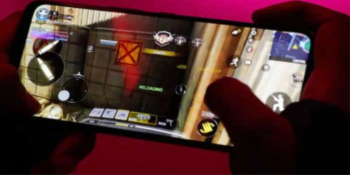 “അമ്മേ, അച്ഛാ, ക്ഷമിക്കണം”… മക്കളുടെ അമിത മൊബൈൽ ഉപയോ​ഗം മാതാപിതാക്കൾ തടഞ്ഞു, മൂന്ന് സഹോദരിമാർ ഫ്ലാറ്റിന്റെ ഒമ്പതാം നിലയിൽ നിന്ന് ചാടി ജീവനൊടുക്കി, മരിച്ചത് 12, 14, 16 വയസുള്ള കുട്ടികൾ!! സഹോദരിമാർ കൊറിയൻ ഓൺലൈൻ ടാസ്ക് ഗെയിമിങ് ആപ്പിൽ ഉൾപ്പെട്ടിരുന്നതായി പോലീസ്