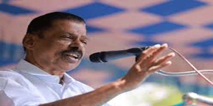 ശ്രീധരൻ അതിവേഗ റെയിൽവേയുടെ പേരിൽ ഓഫീസ് തുടങ്ങിയത് ചുമ്മാ ആളെ പറ്റിക്കാൻ ; കുഞ്ഞിക്കൃഷ്ണന്റെ പുസ്തകം ഇറങ്ങും മുൻപ് ധൻരാജ് ഫണ്ടുമായി ബന്ധപ്പെട്ട കണക്ക് അവതരിപ്പിക്കാൻ മനസ്സില്ലെന്നും എംവി ഗോവിന്ദൻ