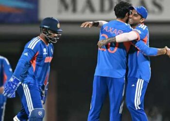 സിംബാബ്‌വെയെ 72 റൺസിന് ‘പൂട്ടി’ സെമി പ്രതീക്ഷ സജീവമാക്കി ഇന്ത്യ!! അടുത്ത കടമ്പ വിൻഡീസിനെതിരെ