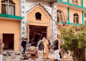 ഇസ്ലാമാബാദ് ചാവേർ ആക്രമണം: അഫ്​ഗാൻ സ്വദേശിയായ സൂത്രധാരനും നാല് സഹായികളും പിടിയിലായെന്ന്  പാക് മന്ത്രി മുഹ്‌സിൻ നഖ്‌വി ; പ്രതികൾക്ക് ‘ദായിശു’മായി ബന്ധമെന്നും മന്ത്രി