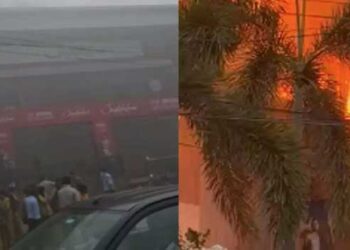 കോഴിക്കോട് ജയലക്ഷ്‌മി സിൽക്സിൽ വീണ്ടും തീപിടിത്തം, രണ്ടും മൂന്നും നിലകളിലുണ്ടായ തീപിടിത്തം മുകളിൽ നിലയിലേക്ക് തീ വ്യാപിക്കുന്നു, അപകടമുണ്ടായയു‌ടൻ ജീവനക്കാരേയും കസ്റ്റമേഴ്സിനേയും മാറ്റിയതിനാൽ അപകടം ഒഴിവായി, മുൻപ് തീപിടിത്തമുണ്ടായത് 2023ൽ