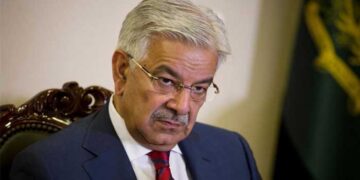 അഫ്ഗാനുമായി യുദ്ധം പ്രഖ്യാപിച്ച പാക്കിസ്ഥാൻ ഇന്ത്യയുടെ നെഞ്ചത്തേക്ക്… താലിബാൻ ഭരണകൂടം പ്രവർത്തിക്കുന്നത് ഇന്ത്യയുടെ പ്രതിനിധിയെപ്പോലെ, ലോകമെമ്പാടുമുള്ള ഭീകരരെ അവിടെ ഒന്നിപ്പിച്ച് ഭീകരത കയറ്റുമതി ചെയ്യുകയാണ്, പാക് സൈന്യം കടൽ കടന്നുവന്നവരല്ല, താലിബാൻ രഹസ്യങ്ങൾ കൃത്യമായി അറിയുന്ന അയൽക്കാർ…ഭീഷണിയുമായി പാക് പ്രതിരോധ മന്ത്രി