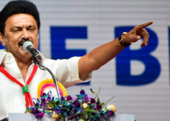 ബജറ്റില്‍ തമിഴ്‌നാടിനെ അവഗണിച്ചത് നിയമസഭാ തെരഞ്ഞെടുപ്പില്‍ ബിജെപി പരാജയപ്പെടുമെന്ന് ഉറപ്പുള്ളതുകൊണ്ട്, ഞങ്ങളുടെ ശബ്ദം അവരുടെ ചെവികളിൽ എത്തുമെന്ന് പ്രതീക്ഷിച്ചു, എന്നാല്‍  കേന്ദ്ര സര്‍ക്കാര്‍ നല്‍കിയത് വലിയ നിരാശ,  രൂക്ഷവിമര്‍ശനവുമായി എം കെ സ്റ്റാലിന്‍