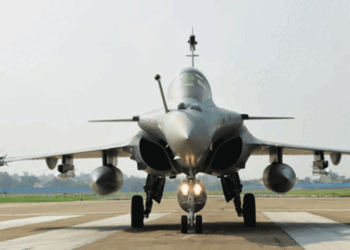 ചരിത്രക്കുറിക്കാൻ പോന്ന, 114 റഫാൽ യുദ്ധവിമാനങ്ങൾ വാങ്ങാനുള്ള , ഏറ്റവും വലിയ പ്രതിരോധ കരാറിന് അനുമതിയായി; അംഗീകാരം  ഫ്രഞ്ച് പ്രസിഡന്റിന്റെ ഇന്ത്യാ സന്ദർശനത്തിന് മുന്നോടിയായി