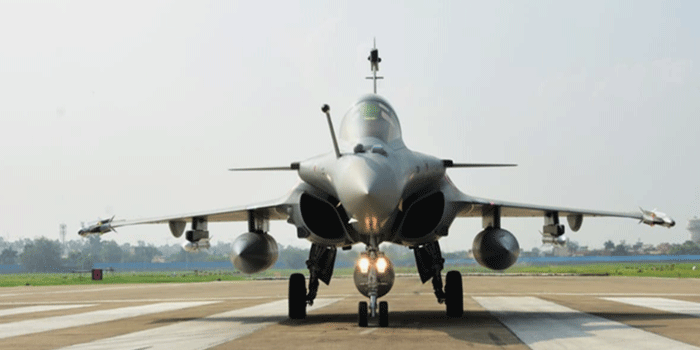 ചരിത്രക്കുറിക്കാൻ പോന്ന, 114 റഫാൽ യുദ്ധവിമാനങ്ങൾ വാങ്ങാനുള്ള , ഏറ്റവും വലിയ പ്രതിരോധ കരാറിന് അനുമതിയായി; അംഗീകാരം  ഫ്രഞ്ച് പ്രസിഡന്റിന്റെ ഇന്ത്യാ സന്ദർശനത്തിന് മുന്നോടിയായി