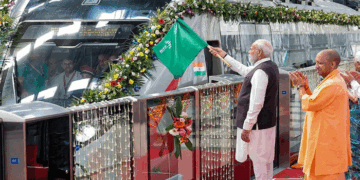 ഇന്ത്യയിലെ ഏറ്റവും വേഗമേറിയ,  മണിക്കൂറിൽ 120 കിലോമീറ്റർ വേഗതയിൽ പ്രവർത്തിക്കുന്ന,  മീററ്റ് മെട്രോ സർവീസും ഡൽഹി-മീററ്റ് റാപ്പിഡ് റെയിൽ നമോഭാരത് ഇടനാഴിയും രാജ്യത്തിന് സമർപ്പിച്ച് പ്രധാനമന്ത്രി; രാജ്യത്തിന്റെ ​ഗതാ​ഗത രം​ഗത്തെ ശ്രദ്ധേയ പദ്ധതികൾ