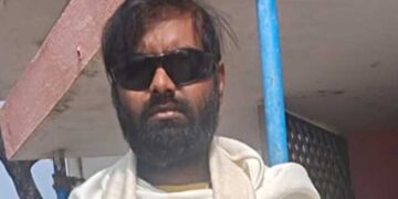 രാമന് ഉന്നം തെറ്റി, തൊടുത്തുവിച്ച അമ്പ് കൊണ്ടത് രാവണന്റെ കണ്ണിന്, വലതു കണ്ണിന്റെ കാഴ്ച നഷ്ടമായി… സംഭവം രാംലീല ആഘോഷങ്ങൾക്കിടെ!! സഹായം ചോദിച്ചപ്പോൾ ജാതി പറഞ്ഞ് കളിയാക്കി, ഭീഷണിപ്പെടുത്തി ഇറക്കിവിട്ടു- പരാതി