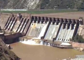 പഹൽ​ഗാമിൽ പിഴച്ചു… സിന്ധുവും രവിയുമെല്ലാം പാക്കിസ്ഥാനിട്ട് പണിഞ്ഞോണ്ടിരിക്കുവാ… പാക്കിസ്ഥാനെ കാത്തിരിക്കുന്നത് കൊടും വരൾച്ചയുടെ ദിനങ്ങൾ!! രവി നദിയിൽ നിന്ന് മാർച്ച് അവസാനം മുതൽ അധിക ജലം പാക്കിസ്ഥാനിലേക്ക് ഒഴുക്കില്ല, അധിക ജലം വരൾച്ച ബാധിത ജില്ലകളായ കത്വ, സാംബ എന്നിവിടങ്ങളിലേക്ക് തിരിച്ചുവിടും…