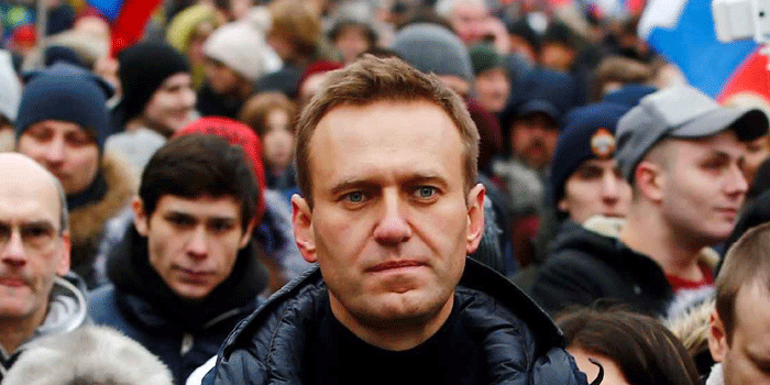 റഷ്യൻ പ്രതിപക്ഷ നേതാവിനെ പുടിൻ ഭരണകൂടം വിഷം നൽകി കൊലപ്പെടുത്തിയതാണെന്ന ആരോപണവുമായ് യൂറോപ്യൻ രാജ്യങ്ങൾ; ‘ഡാര്ട്ട് തവളകളിലുള്ള ‘എപിബാറ്റിഡിന്’എന്ന വിഷമാണ് നവാല്നിയുടെ ജീവനെടുത്തത് ; 2020ലും കൊലപ്പെടുത്താനുള്ള ശ്രമം നടത്തി ‘