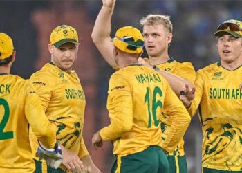 നാല് മുട്ട, രണ്ട്- 1, ബാക്കി 11,15, 18…ദക്ഷിണാഫ്രിക്കയ്ക്ക് മുന്നിൽ തകർന്നടിഞ്ഞ് ഇന്ത്യ!! 100 കടത്തിയത് ദുബെയുടെ (42) പോരാട്ടം… സൂപ്പർ എട്ടിൽ ഇന്ത്യയ്ക്ക് 76 റൺസിന്റെ ദയനീയ തോൽവി,