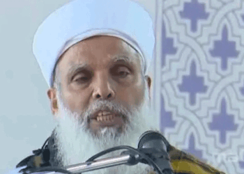 കേരളത്തിലെ ജില്ലകളുടെ പുനർനിർണ്ണയം അനിവാര്യം; മലപ്പുറം, ഇടുക്കി, എറണാകുളം, പാലക്കാട് തുടങ്ങിയവ വിഭജിച്ച് പുതിയ ജില്ലകൾ രൂപവത്കരിക്കണം; പ്രമേയവുമായി സമസ്ത; ഇക്കാര്യത്തിൽ തമിഴ്നാടിനെ മാതൃകയാക്കണമെന്നും ആഹ്വാനം