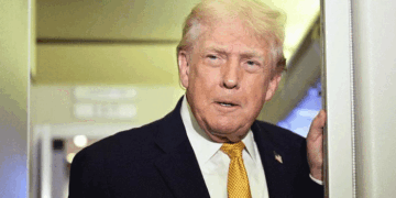 ‘അഫ്ഗാനിസ്താൻ – പാകിസ്താൻ സംഘർഷത്തിൽ ഇടപെടാം; പാക്കിസ്ഥാനുമായി അടുത്ത ബന്ധമാണ് എനിക്കുള്ളത്; അവിടുത്തെ ഭരണ നേതൃത്വത്തെ ഏറെ ബഹുമാനിക്കുന്നു‘- ട്രംപ്