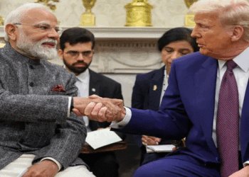 അഞ്ച് വർഷത്തിനുള്ളിൽ 50,000 കോടി ഡോളറിന്റെ ഉഭയകക്ഷിവ്യാപാരം ലാക്കാക്കി ഇന്ത്യാ-യുഎസ് വ്യാപാര കരാർ; വസ്ത്ര-ആഭരണ- സമു​ദ്രോല്പന്ന-വ്യോമയാന രം​ഗത്ത് പ്രതീക്ഷകളുണരുന്നു; ഹാർലി ഡേവിസൺ ഉൾപ്പെടെയുള്ള  ആഡംബര മോട്ടോർസൈക്കിളിന്റെ ഇറക്കുമതിത്തീരുവ ഒഴിവാക്കും;  കാറുകളുടെ കാര്യത്തിൽ നിലവിലെ 110 ശതമാനത്തിൽനിന്ന് 30 ശതമാനമായി കുറയ്ക്കും!