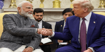 അഞ്ച് വർഷത്തിനുള്ളിൽ 50,000 കോടി ഡോളറിന്റെ ഉഭയകക്ഷിവ്യാപാരം ലാക്കാക്കി ഇന്ത്യാ-യുഎസ് വ്യാപാര കരാർ; വസ്ത്ര-ആഭരണ- സമു​ദ്രോല്പന്ന-വ്യോമയാന രം​ഗത്ത് പ്രതീക്ഷകളുണരുന്നു; ഹാർലി ഡേവിസൺ ഉൾപ്പെടെയുള്ള  ആഡംബര മോട്ടോർസൈക്കിളിന്റെ ഇറക്കുമതിത്തീരുവ ഒഴിവാക്കും;  കാറുകളുടെ കാര്യത്തിൽ നിലവിലെ 110 ശതമാനത്തിൽനിന്ന് 30 ശതമാനമായി കുറയ്ക്കും!