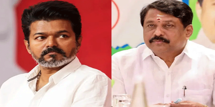 ‘വിജയ്…താനാദ്യം തൃഷയെ വിട്ട് പുറത്തു വാ…എന്നിട്ടാവാം രാഷ്ട്രീയം; മേൽക്കൂരയിൽ കയറി കോഴിയെ പിടിക്കാൻ കഴിയാത്ത ഒരാൾക്ക് ആകാശത്തെ വൈകുണ്ഠത്തിൽ പോകാൻകഴിയുമോ‘- വിവാദ പരാമർശവുമായ് തമിഴ്നാട് ബിജെപി അധ്യക്ഷൻ