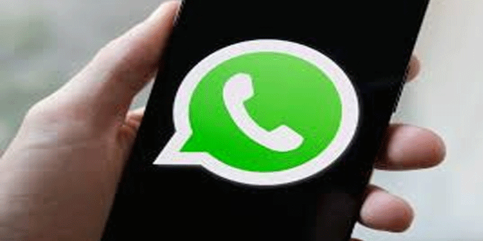 വാട്സ് ആപ്പിനെ നിരോധിക്കാനുള്ള ശ്രമം റഷ്യ നടത്തുന്നുവെന്ന് കമ്പനി;  ‘ആപ്പ് ഉപയോക്താക്കളെ സർക്കാർ ഉടമസ്ഥതയിലുള്ള നിരീക്ഷണ ആപ്പിലേക്ക് മാറ്റുക എന്നതാണ് ഈ നീക്കത്തിന്റെ ലക്ഷ്യം ‘