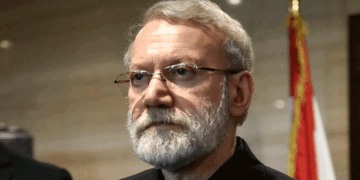 ‘ട്രംപിനുള്ളത് വരുന്നുണ്ട്; അയാളെ വെറുതെ വിടില്ല; ഖമനേയിയുടെ രക്തത്തിന് നിഷ്ഠുരമായി ഞങ്ങൾ പകരംവീട്ടും‘: ഇറാന്റെ സുരക്ഷാകൗൺസിൽ മേധാവി