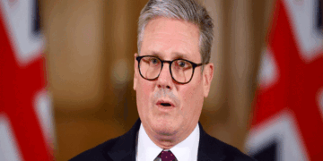 ഇറാനെതിരായ ആക്രമണത്തിൽ ബ്രിട്ടൻ ഭാഗമാകില്ല; ബ്രിട്ടീഷ് സൈനിക താവളങ്ങൾ യുഎസിന് ഉപയോഗിക്കാം’ കെയ്ർ സ്റ്റാമർ