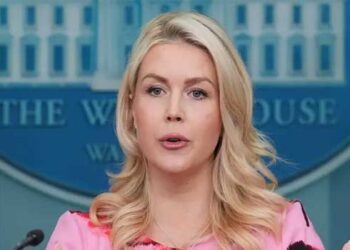 ”ചർച്ചകളിൽ ട്രംപ് ഭരണകൂടത്തെ വഞ്ചിച്ചു, അവർ കളവ് പറഞ്ഞു, അത് പ്രസിഡന്റിന് സ്വീകാര്യമല്ലായിരുന്നു… അതുകൊണ്ടാണ് മുൻനേതാക്കളിൽ പലരും കൊല്ലപ്പെട്ടത്”- ഇറാന്റെ ഉന്നത നേതാക്കൾ കൊല്ലപ്പെടാനുള്ള കാരണം വെളിപ്പെ‌ടുത്തി പ്രസ് സെക്രട്ടറി!! ഞങ്ങൾക്ക് നൽകുന്ന വാക്ക് പാലിക്കുന്നില്ലെങ്കിൽ അവർക്ക് ഗുരുതരമായ പ്രത്യാഘാതങ്ങൾ നേരിടേണ്ടി വരും, സാമ്പത്തികഭാരം പങ്കിടാൻ അറബ് രാജ്യങ്ങളോട് അഭ്യർത്ഥിക്കും?