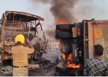 സ്വകാര്യ ബസ് ടിപ്പർ ലോറിയുമായി കൂട്ടിയിടിച്ച്  തീപിടിച്ചു, 12 പേര്‍ക്ക് ദാരുണാന്ത്യം, നിരവധി പേരുടെ നില അതീവ ഗുരുതരം, മരണസംഖ്യ ഉയരാന്‍ സാധ്യത
