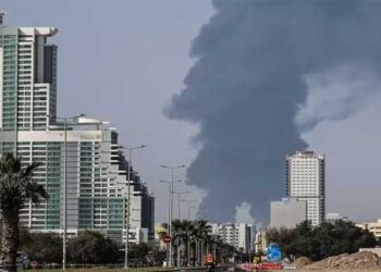 എഐ വഴി  വ്യാജ യുദ്ധ വീഡിയോകൾ സൃഷ്ടിച്ചു, ഇറാന് അനുകൂല വീഡിയോകളും ഉള്ളടക്കങ്ങളും സമൂഹമാധ്യമങ്ങളിലൂടെ പ്രചരിപ്പിച്ചു; 19 ഇന്ത്യക്കാരടക്കം 35 പേർ അറസ്റ്റിൽ, വിചാരണ നേരിടണം, കുറ്റം തെളിഞ്ഞാൽ കുറഞ്ഞത് ഒരു വർഷം തടവും ഒരു ലക്ഷം ദിർഹം പിഴയും ശിക്ഷ