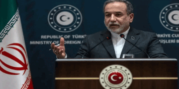 ‘അമേരിക്ക കരയുദ്ധത്തിന് മുതിർന്നാൽ അത് അവരുടെ ദുരന്തമായി തീരും; ഞങ്ങൾ അവർക്കായി കാത്തിരിക്കുകയാണ്‘: ഇറാനിയൻ വിദേശകാര്യ മന്ത്രി