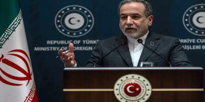 ‘അമേരിക്ക കരയുദ്ധത്തിന് മുതിർന്നാൽ അത് അവരുടെ ദുരന്തമായി തീരും; ഞങ്ങൾ അവർക്കായി കാത്തിരിക്കുകയാണ്‘: ഇറാനിയൻ വിദേശകാര്യ മന്ത്രി