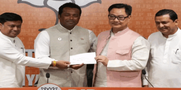 ടെന്നീസ് ഇതിഹാസം ലിയാൻഡർ പേസ്‌ തൃണമൂൽ വിട്ട് ബിജെപിയിൽ ; പശ്ചിമ ബംഗാൾ നിയമസഭാ തിരഞ്ഞെടുപ്പിന് മുന്നോടിയായുള്ള രാഷ്ട്രീയ പ്രവേശം