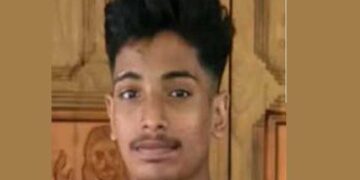 മരക്കഷ്ണംകൊണ്ട് തലയ്ക്കിട്ടടിച്ചു, നിലത്തിട്ട് ചവിട്ടിക്കൂട്ടി… നടന്നു പോകുമ്പോൾ വഴിതടസപ്പെടുത്തിയെന്നാരോപിച്ച് വിദ്യാർഥിക്കിട്ട് മദ്യപസംഘത്തിന്റെ ക്രൂര മർദനം, ​പരുക്കേറ്റ അടൂർ ഗവ. പോളിടെക്‌നിക്ക് കോളേജ് വിദ്യാർഥി ​ഗുരുതരാവസ്ഥയിൽ