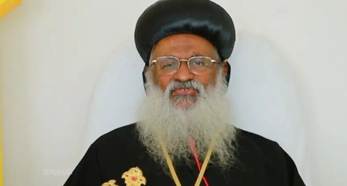 അഹങ്കാരം കൊണ്ട് മനസും ശരീരവും തളര്വാതം പിടിച്ചവരാണ് യുദ്ധം ചെയ്യുന്നത്, നല്ല ബോധമുള്ളവര്ക്ക് ഒരിക്കലും യുദ്ധം ചെയ്യാന് തോന്നുകില്ല. ഇത്തരം യുദ്ധങ്ങള് ഒന്നിനും ഒരു പരിഹാരമല്ല, കത്തോലിക്കാ ബാവ