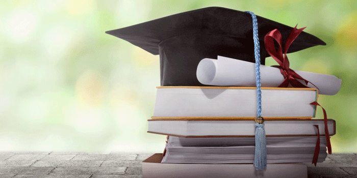 ജോലിയില്ലാതെ വലഞ്ഞ് രാജ്യത്തെ ബിരുദധാരികൾ; പഠനം പൂർത്തീകരിച്ച 40 ശതമാനം പേർക്കും തൊഴിലില്ല!