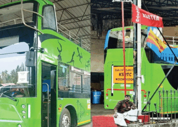 ‘പണികിട്ടി‘! കുരുക്കിട്ട് കേബിളുകൾ;  മലബാറിലെ ആദ്യ കെഎസ്ആർടിസി ഇലക്ട്രിക്ക്  ഡബിൾ ഡക്കർ ബസ് പുറത്തിറക്കാനാവുന്നില്ല; കട്ടപ്പുറത്തായത് രണ്ടുകോടി രൂപ