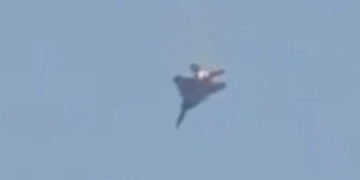 അമേരിക്കൻ യുദ്ധവിമാനം കുവൈത്തിൽ തകർന്നു വീണു; അബദ്ധത്തിൽ വെടിവെച്ചിട്ടതാകാമെന്ന് നി​ഗമനം; യുഎസുമായി ചർച്ചയ്ക്കില്ലെന്ന് ഇറാൻ