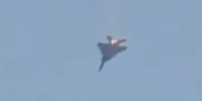 അമേരിക്കൻ യുദ്ധവിമാനം കുവൈത്തിൽ തകർന്നു വീണു; അബദ്ധത്തിൽ വെടിവെച്ചിട്ടതാകാമെന്ന് നി​ഗമനം; യുഎസുമായി ചർച്ചയ്ക്കില്ലെന്ന് ഇറാൻ