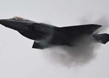 ഇത്തവണ ഇറാൻ കൈ വച്ചത് യുഎസിന്റെ ആധുനികശ്രേണിയിൽപ്പെട്ട 100 മില്യൺ ഡോളർ വിലവരുന്ന F-35 വിമാനം, അടിയന്തര ലാൻഡിങ് സ്ഥിരീകരിച്ച് അമേരിക്ക!! ഇതുവരെ ഇറാൻ തകർത്തത് 16 യുഎസ് സൈനിക വിമാനങ്ങൾ, 10 റീപ്പർ ഡ്രോണുകൾ, അം​ഗവൈകല്യം സംഭവിച്ചവ 6 എണ്ണം…’ ഇന്നു ഇറാൻ ഇതുവരെയുള്ളതിൽ വച്ച് ഏറ്റവും വലിയ സ്‌ട്രൈക്ക് പാക്കേജ് നേരിടേണ്ടിവരും’- യുഎസ്