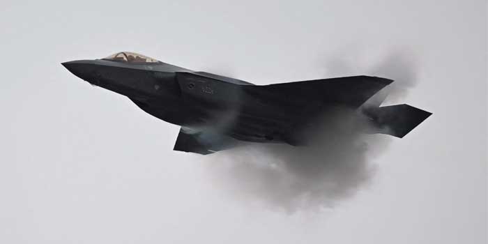 ഇത്തവണ ഇറാൻ കൈ വച്ചത് യുഎസിന്റെ ആധുനികശ്രേണിയിൽപ്പെട്ട 100 മില്യൺ ഡോളർ വിലവരുന്ന F-35 വിമാനം, അടിയന്തര ലാൻഡിങ് സ്ഥിരീകരിച്ച് അമേരിക്ക!! ഇതുവരെ ഇറാൻ തകർത്തത് 16 യുഎസ് സൈനിക വിമാനങ്ങൾ, 10 റീപ്പർ ഡ്രോണുകൾ, അം​ഗവൈകല്യം സംഭവിച്ചവ 6 എണ്ണം…’ ഇന്നു ഇറാൻ ഇതുവരെയുള്ളതിൽ വച്ച് ഏറ്റവും വലിയ സ്‌ട്രൈക്ക് പാക്കേജ് നേരിടേണ്ടിവരും’- യുഎസ്