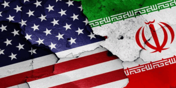 യുഎസുമായി നേരിട്ട് പടപൊരുതാൻ  ഇറാനും കൂട്ടാളികളും തയ്യാറെടുക്കുന്നുവെന്ന് ഇന്റലിജൻസ്; സൈനീക ആക്രമണത്തെക്കാൾ സൈബർ ആക്രമണങ്ങളും പ്രത്യേക ലക്ഷ്യകേന്ദ്രങ്ങൾ തകർക്കാനുള്ള നീക്കങ്ങളും  ആസൂത്രണം ചെയ്യുന്നു